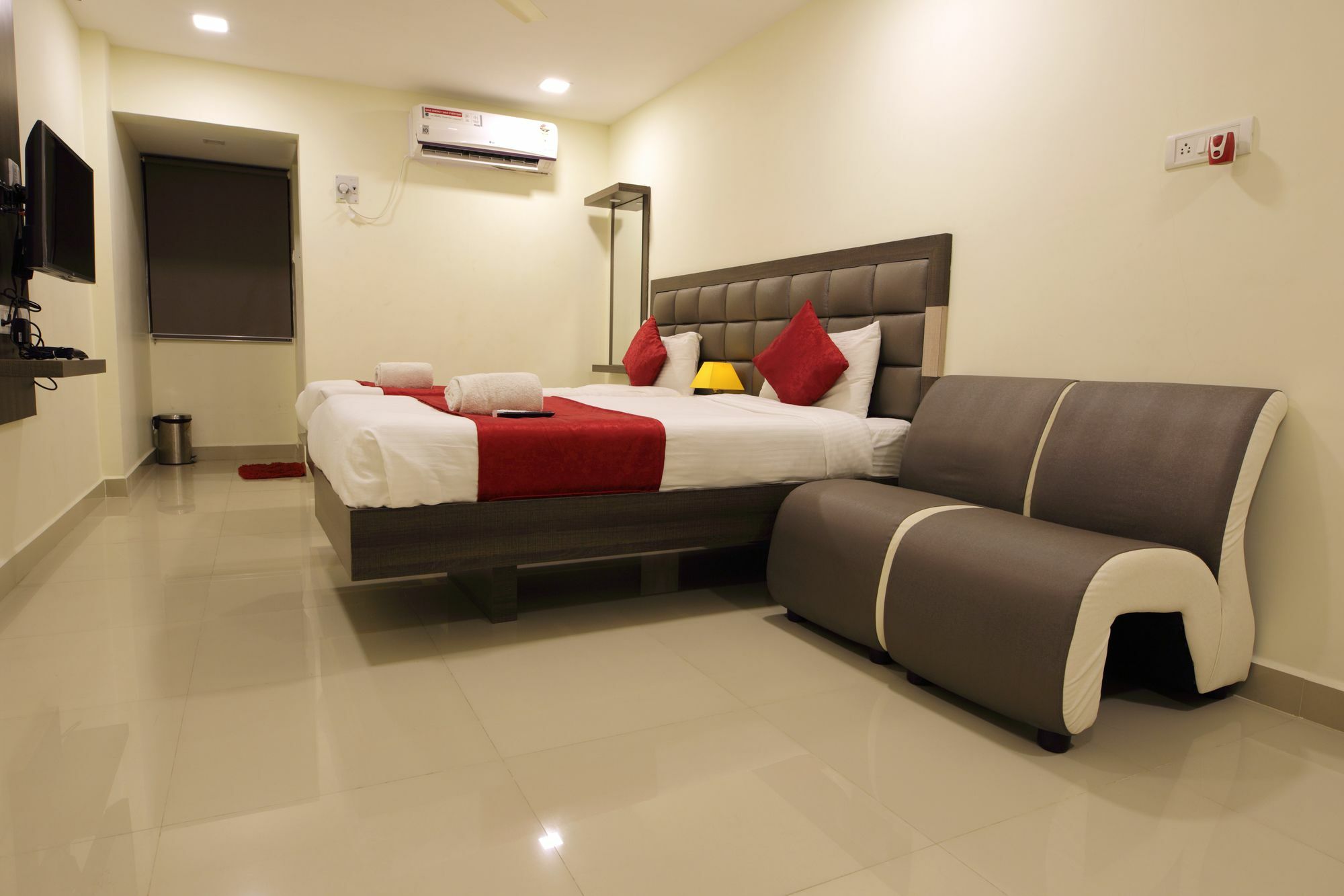 Venture Park, Omr, Thoraipakkam, Chennai Hotel Exterior photo