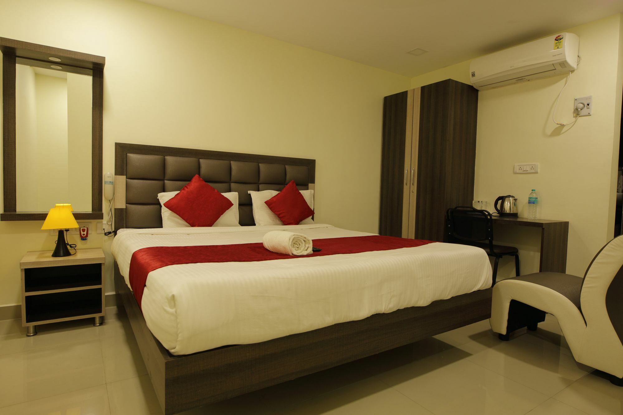 Venture Park, Omr, Thoraipakkam, Chennai Hotel Exterior photo